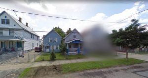 La casa de los horrores pixelada en Google.