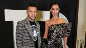 Dani Alves y Joana Sanz
