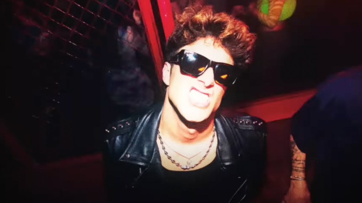 Álvaro de Luna en el videoclip de 'Rockstar'