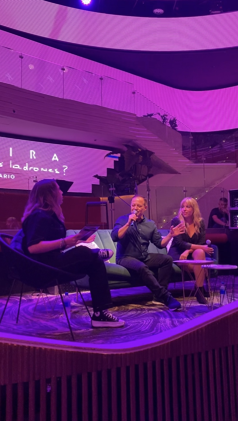 Carolina Iglesias junto a Rafa Cano y Patricia Imaz