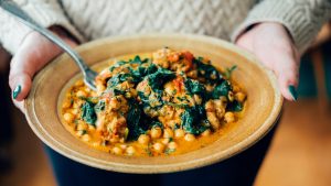 Chickpea and spinach curry