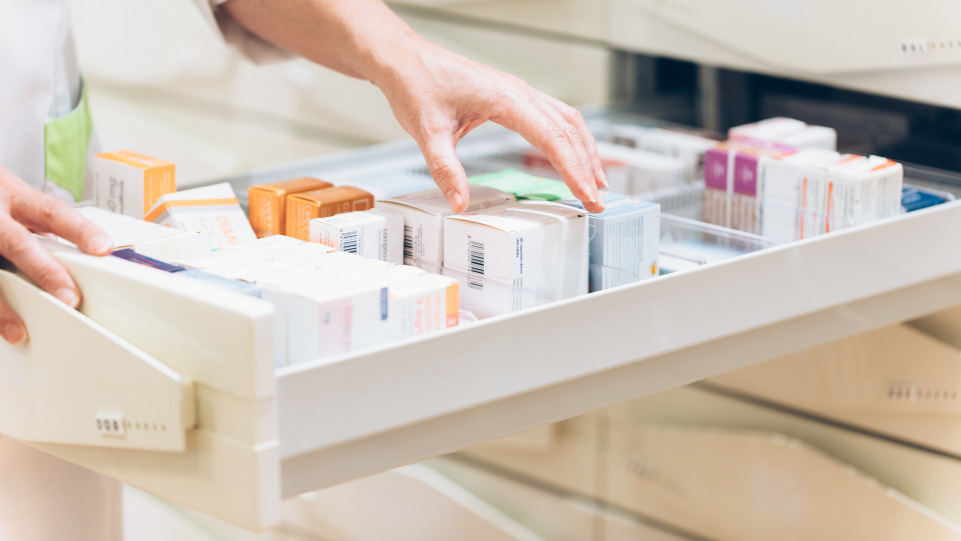 La EMA pide suspender la comercialización de 100 medicamentos genéricos