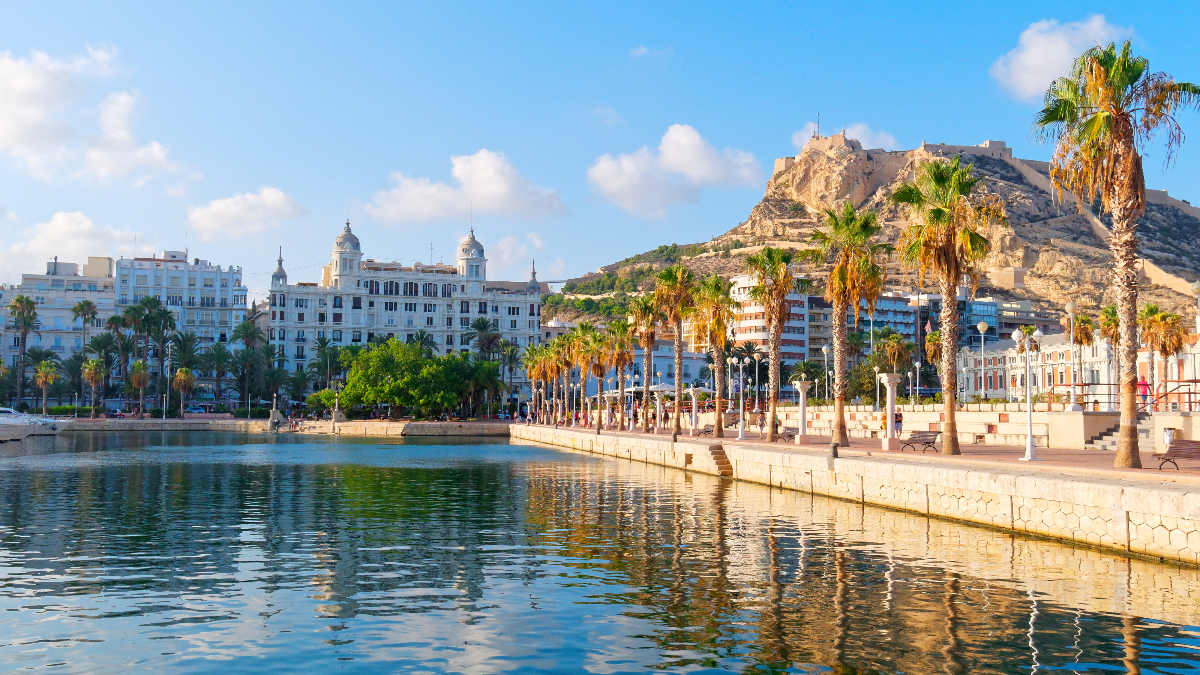 Alicante - España es el país más soleado de Europa