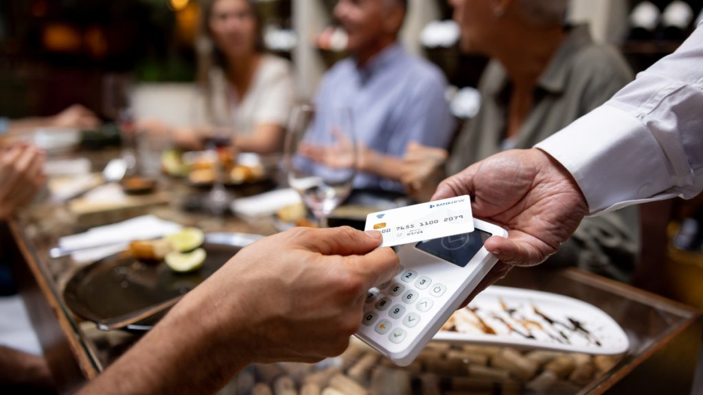 Cobros en bares y restaurantes