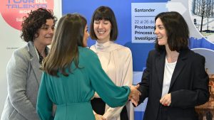 Letizia Ortiz y Vicky Luengo