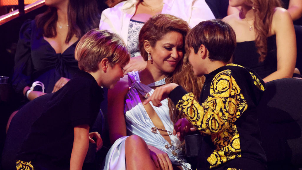 Shakira junto a sus hijos, Milan y Sasha