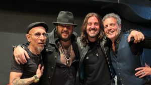 Fito Cabrales, Marea, Andrés Suárez y Carlos Tarque