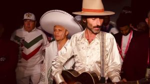 Leiva con Isaac Pitbull Cruz