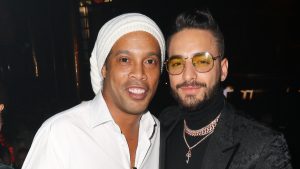Maluma con Ronaldinho