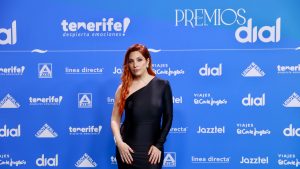 Leire Martínez en la alfombra de Premios Dial Tenerife