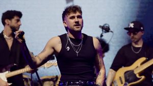 Dani Fernández en Premios Dial