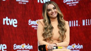 Melody en la rueda de prensa tras Eurovisión