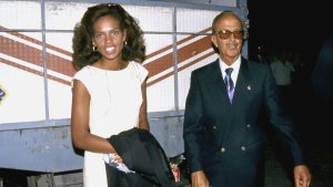 Ronna Keith y Papuchi