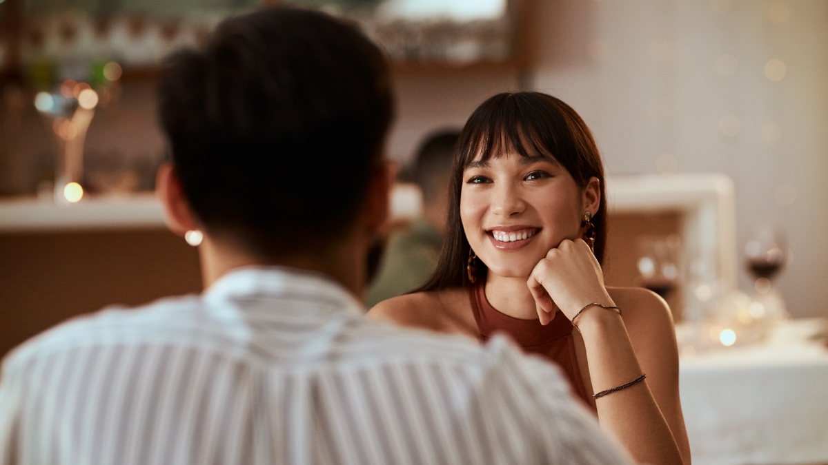 Una pareja en un cita