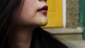 pegatina estrella cara