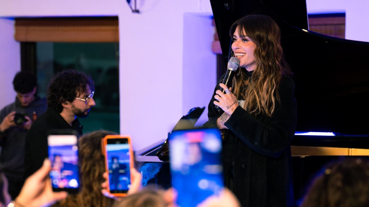 Escenario Dial Kany García