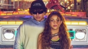 Shakira y Beéle Algo tú canción