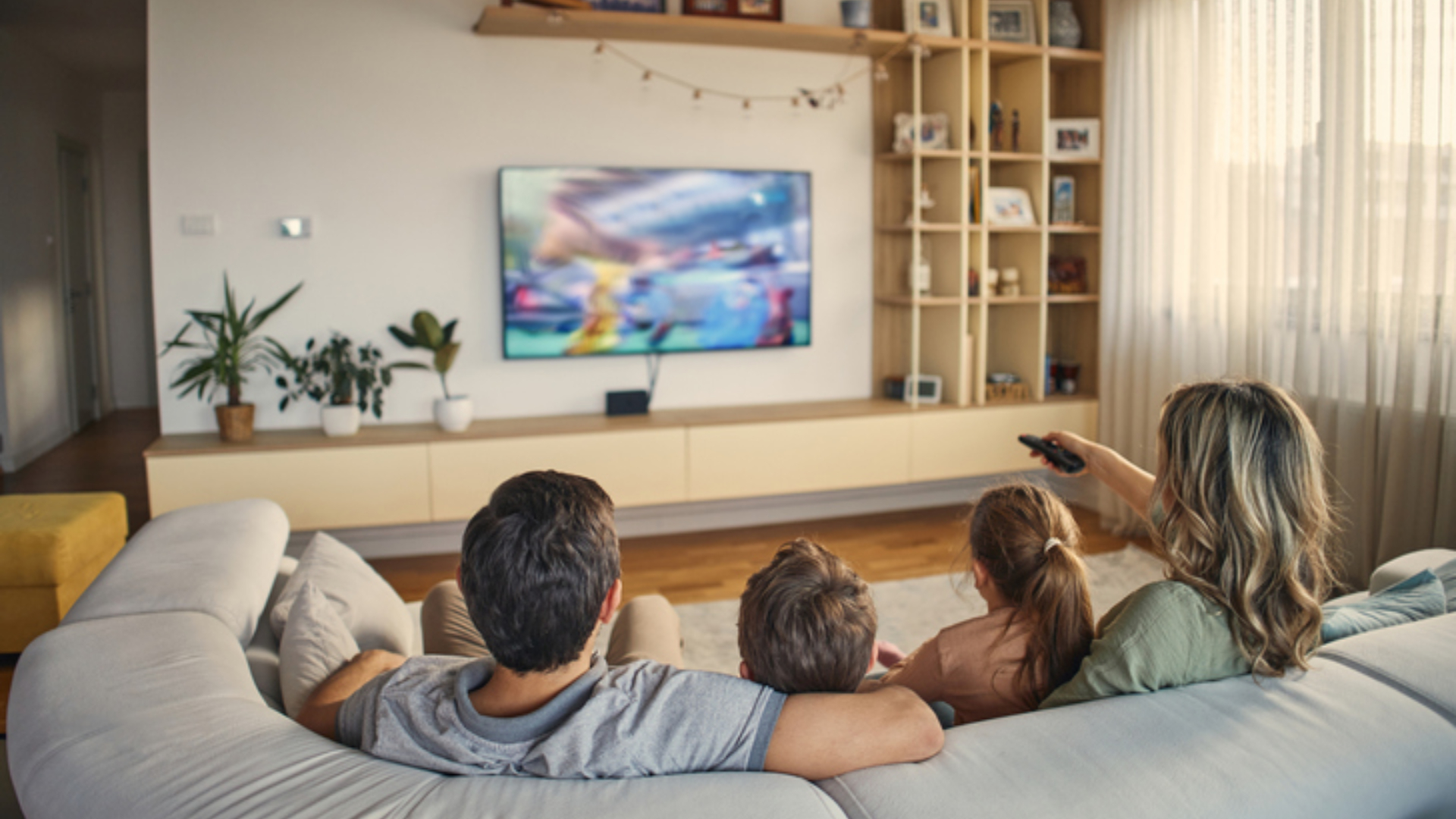 Viendo series en familia