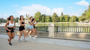 Chicas haciendo running en Madrid __ Getty (2)