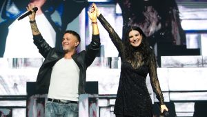 Alejandro Sanz y Laura Pausini