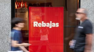 ¿Qué día empiezan las rebajas de verano 2026?