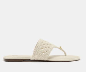 Sandalias blancas de Zara