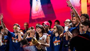 Aitana y la Selección Española de Fútbol