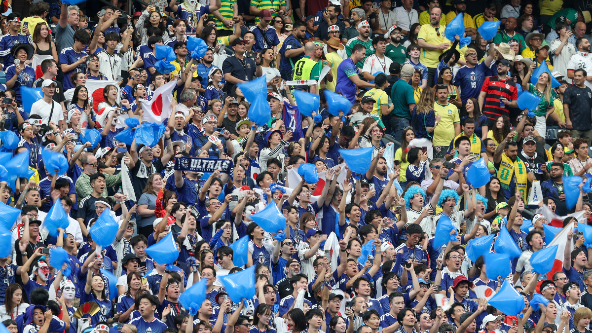 La afición japonesa con bolsas de basura