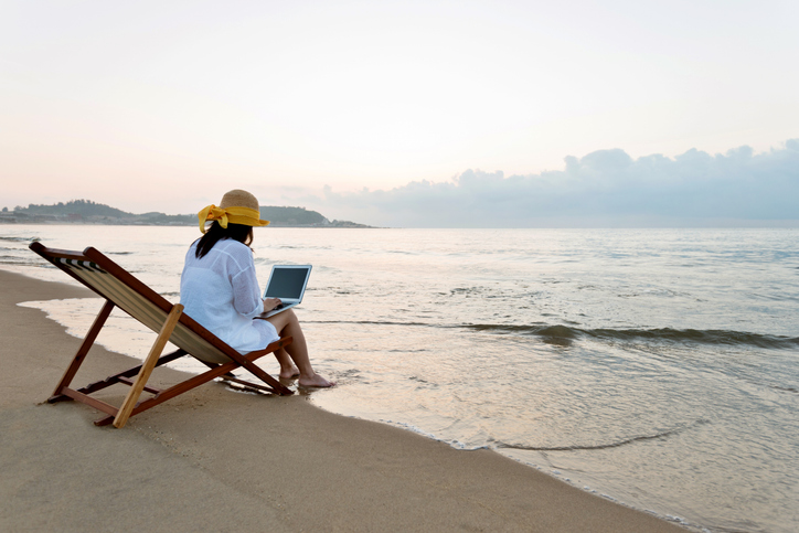 "beachworking"